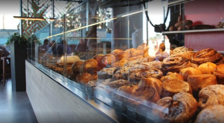 La Parisienne French Bakery and Cepae Now Open in Soma Towers