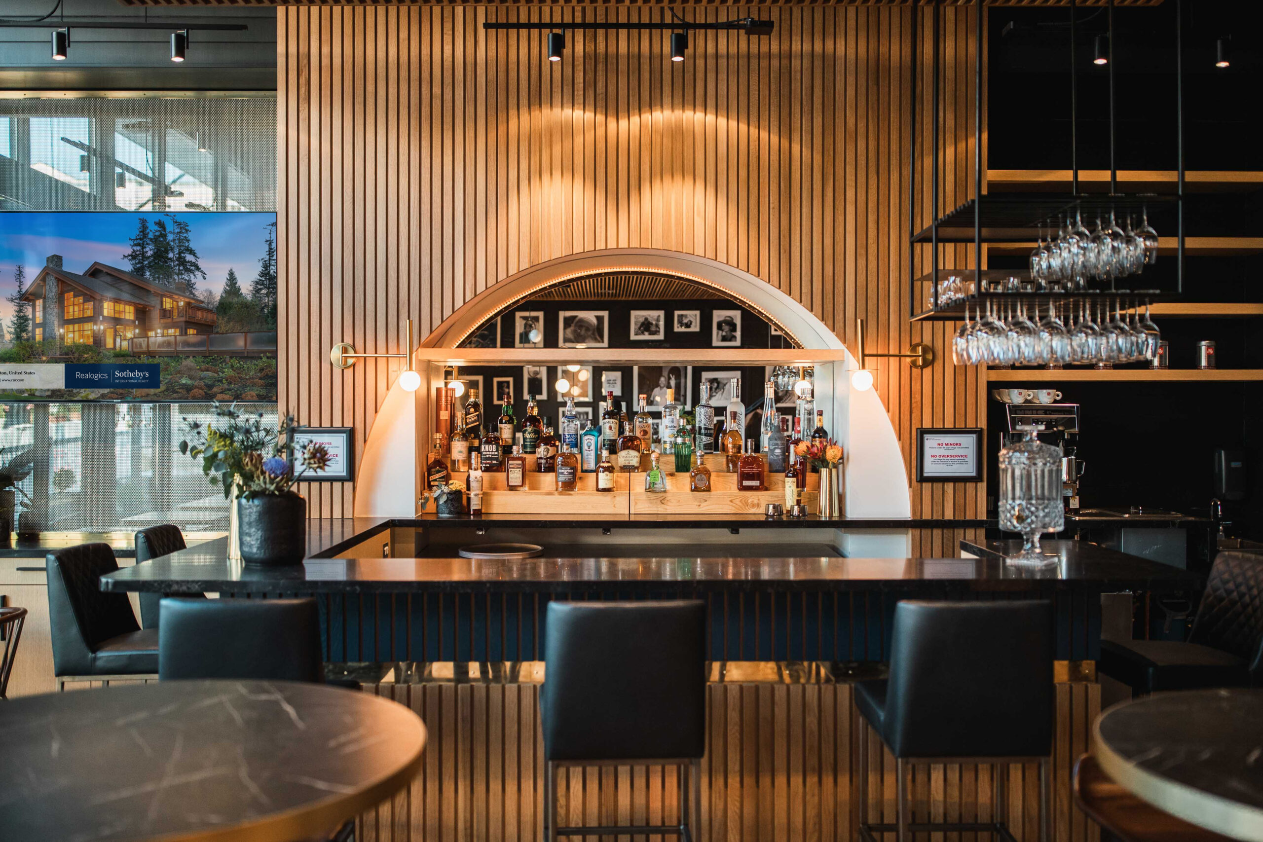 B-Bar Cafe and Cocktail Lounge Now Open on Main Street B-Bar Cafe and Cocktail Lounge Now Open on Main Street