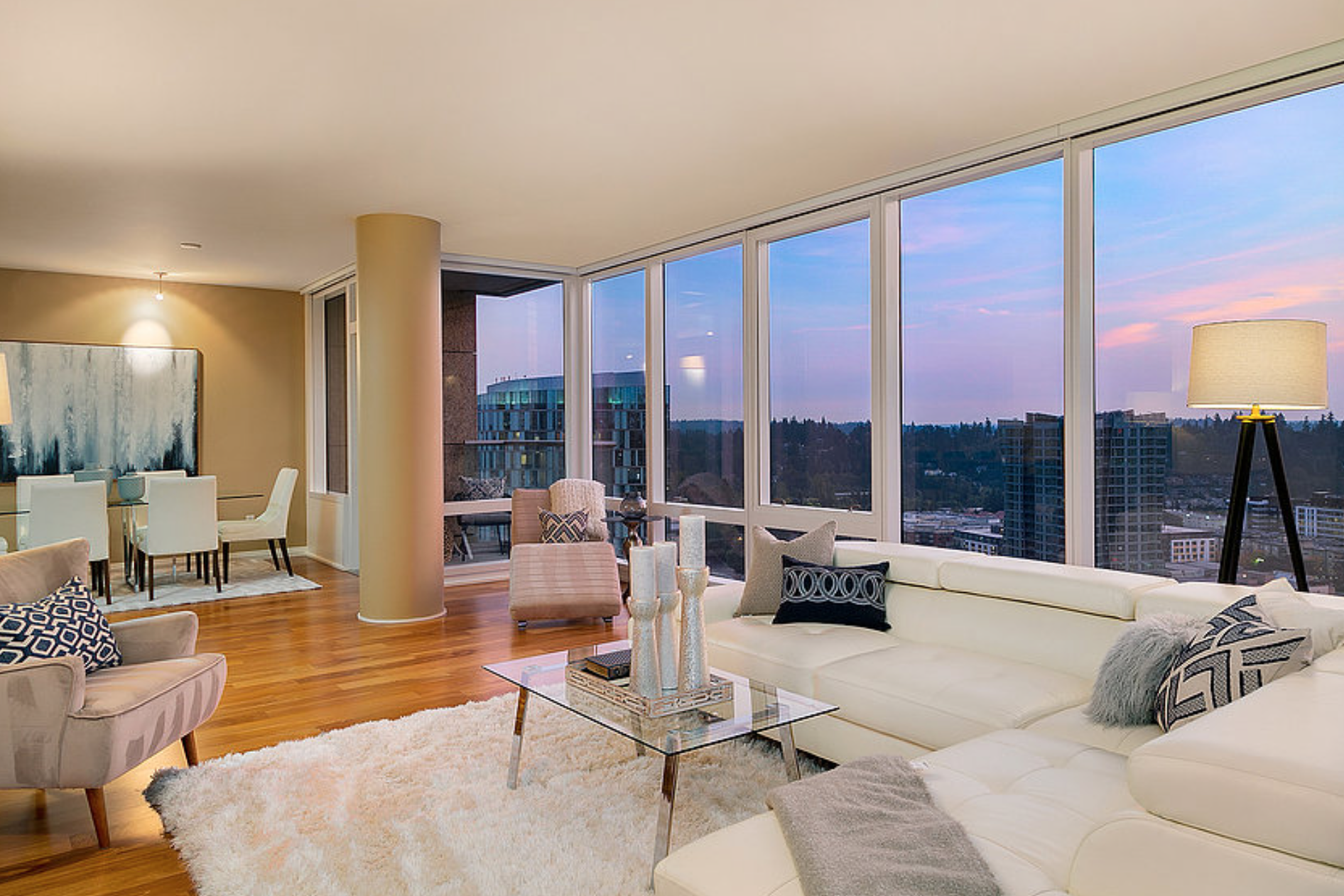 Downtown Bellevue Condo Skyline Views