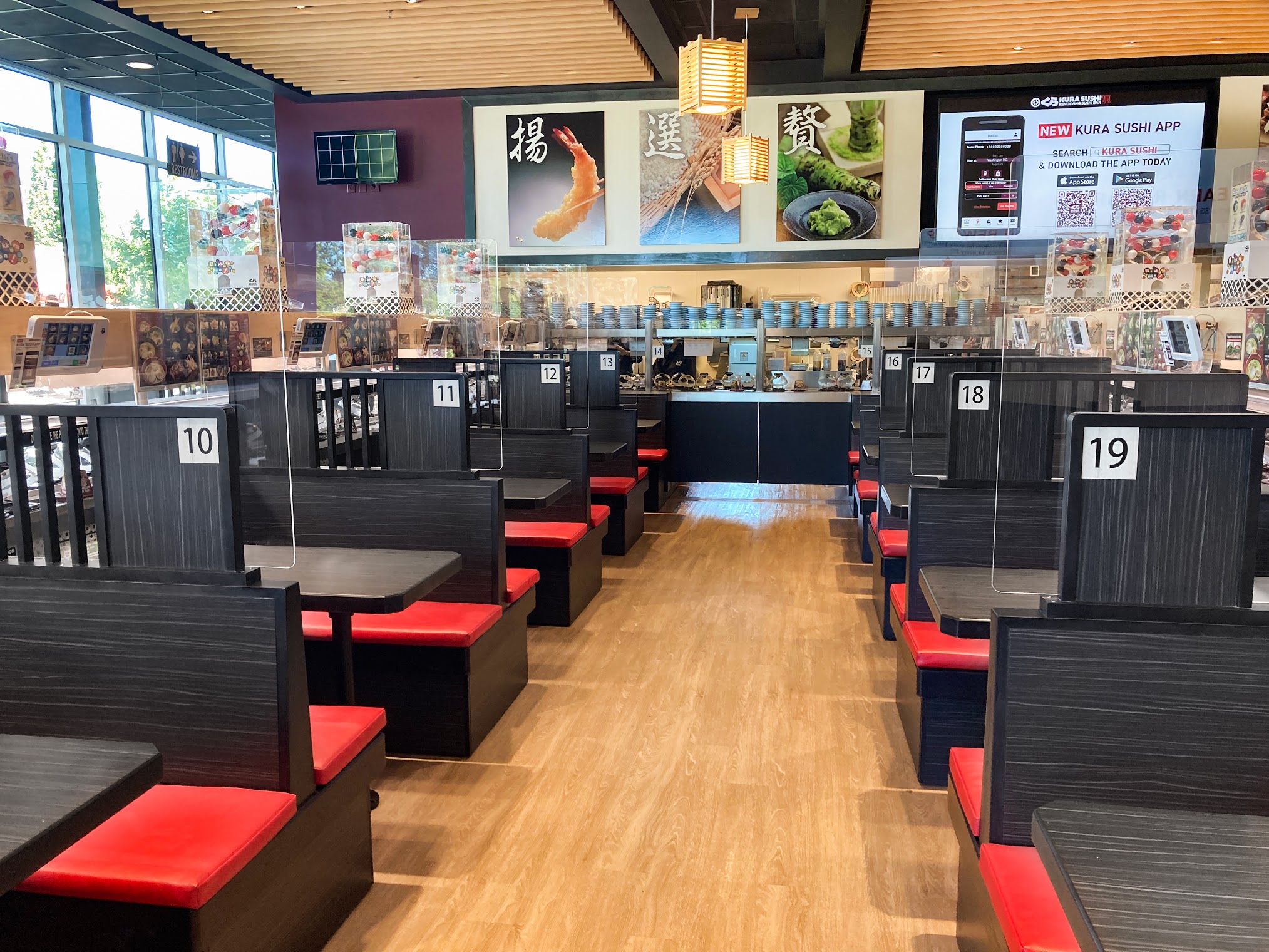 Kura Revolving Sushi Bar