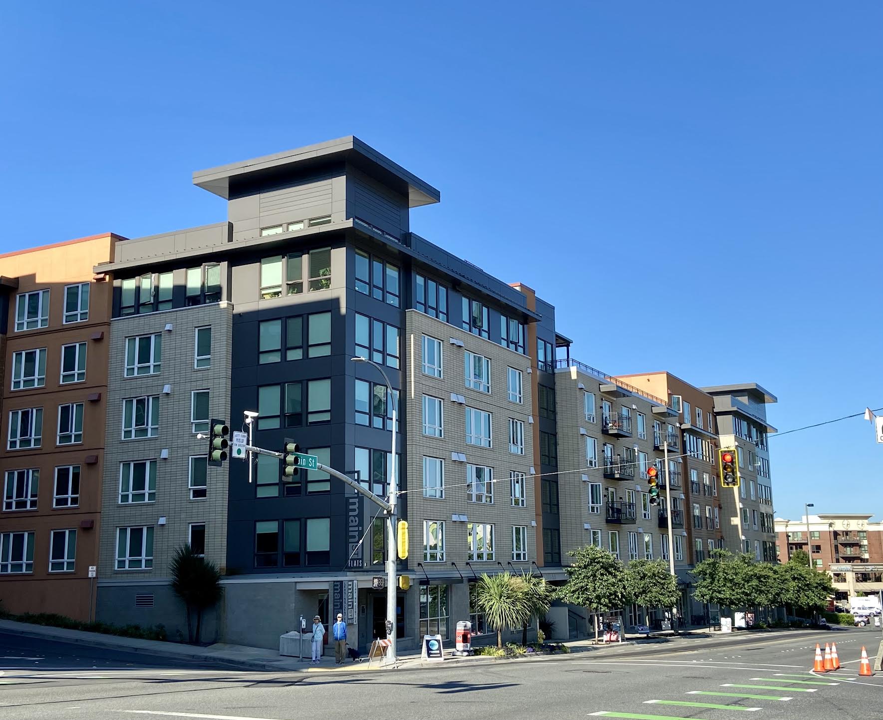 Main Street Flats Apartments in Bellevue 