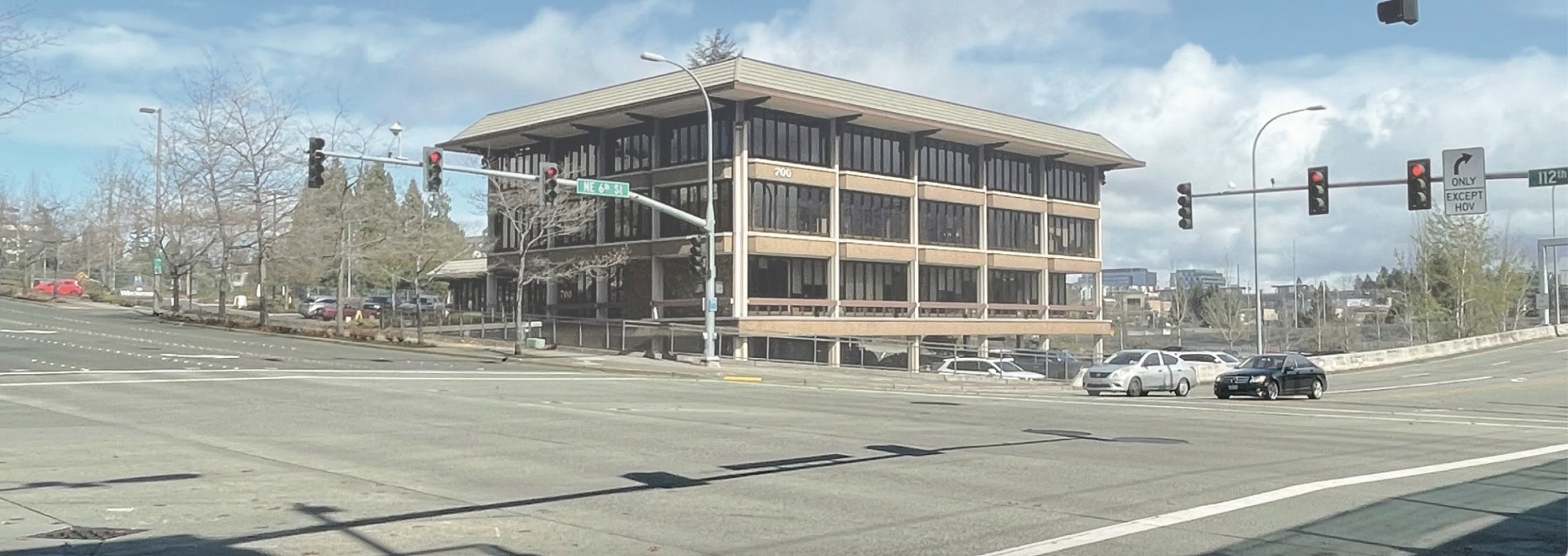 700 112th Ave NE Office Tower