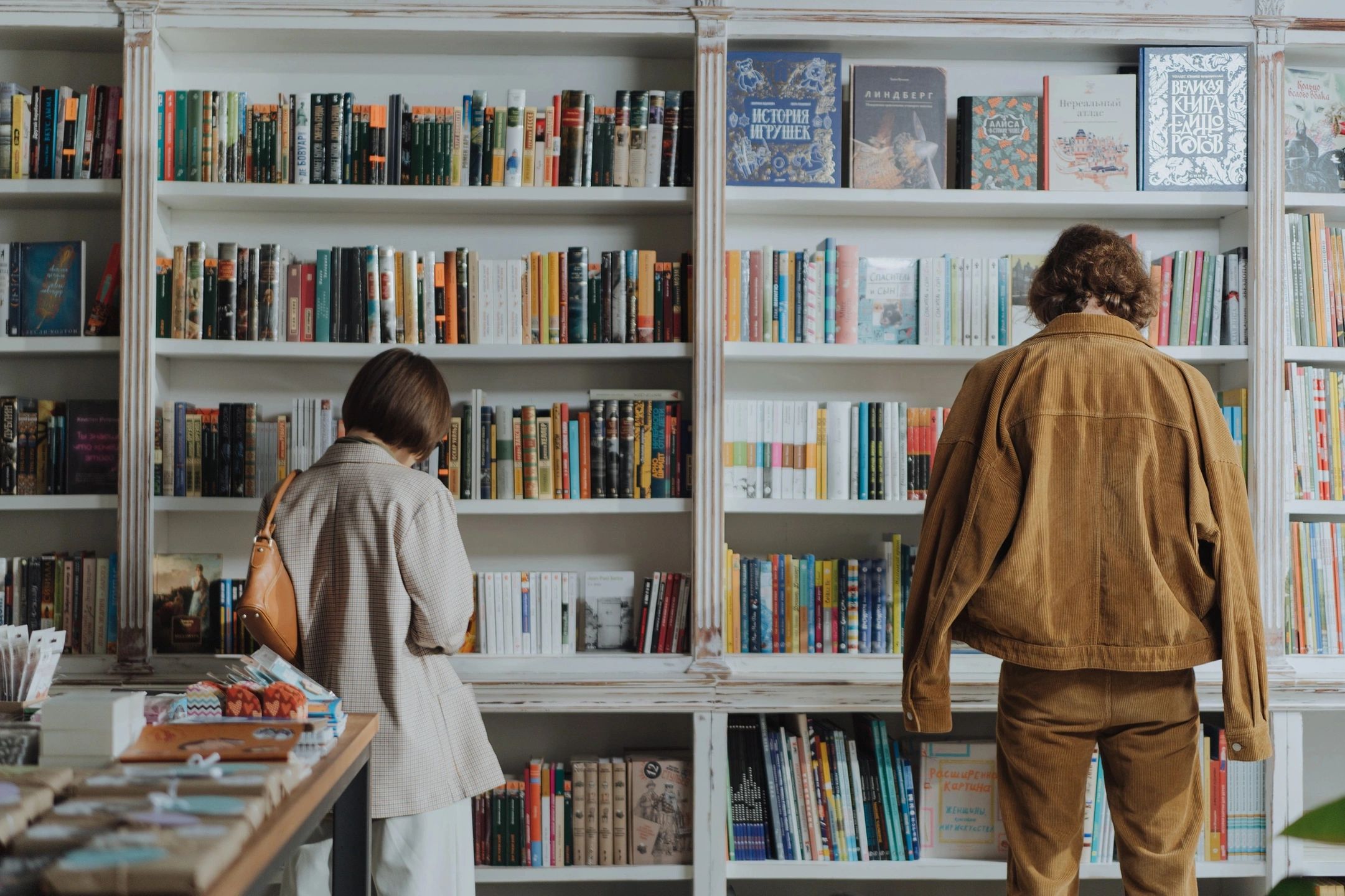 Read all about it: Pop-up bookstore opens inside sandwich shop