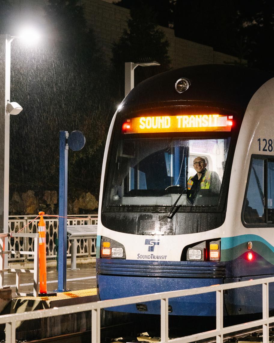 East Link Light Rail Vehicle Testing Continues in Bellevue - Downtown ...