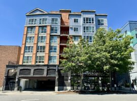 Aventine Apartments in Bellevue