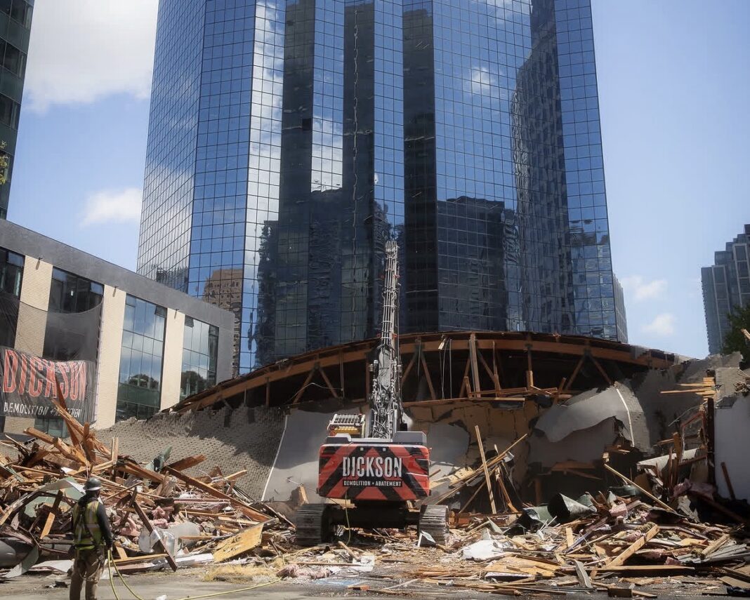 Onni Group's three tower project at former Barnes & Noble site in Bellevue
