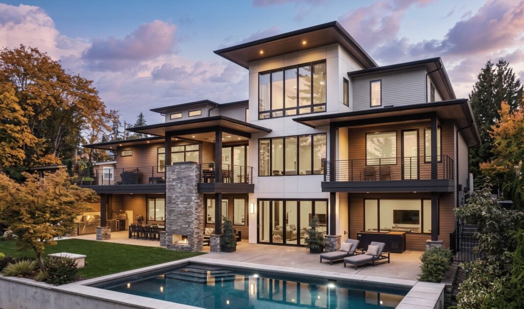 Bellevue Custom Home by Lochwood-Lozier